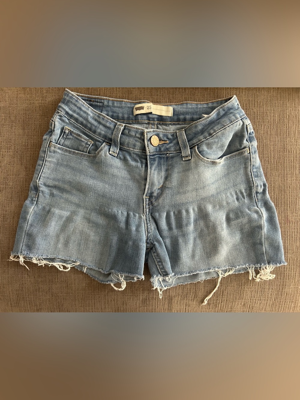 Levi's Premium 711 Cutoff Denim Shorts Light Wash Size 25 Flawed Crafting